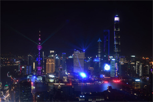 上海的社会发展与经济进步关系研究