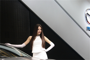 平衡事业与情感：上海情侣的智慧